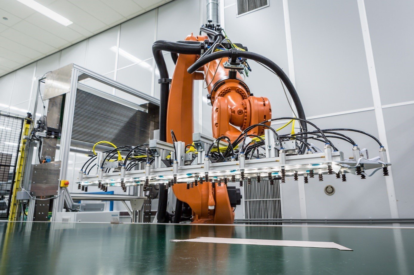 Airborne and Plataine partnering for automated composites kitting ...